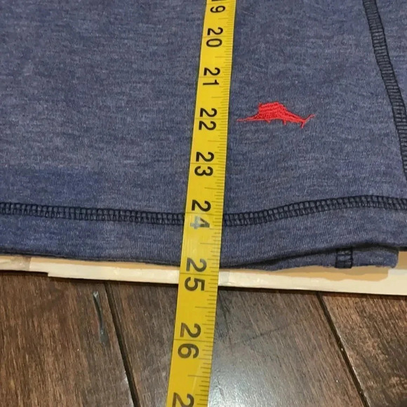 Tommy Bahama Blue Long Sleeved knit Shirt 2 tone blue. Men’s size S - Picture 9 of 11